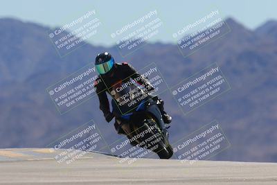 media/Mar-24-2025-Moto Forza (Mon) [[57ce5c5cff]]/2-Intermediate Group/Session 4 (Turn 9)/